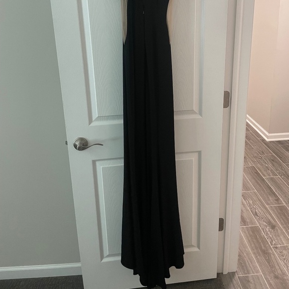 Faviana Gown - Picture 4 of 5